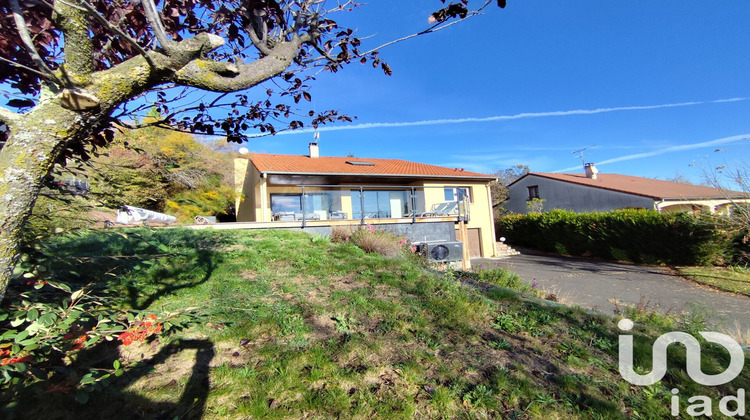 Ma-Cabane - Vente Maison Cournon-d\'Auvergne, 200 m²